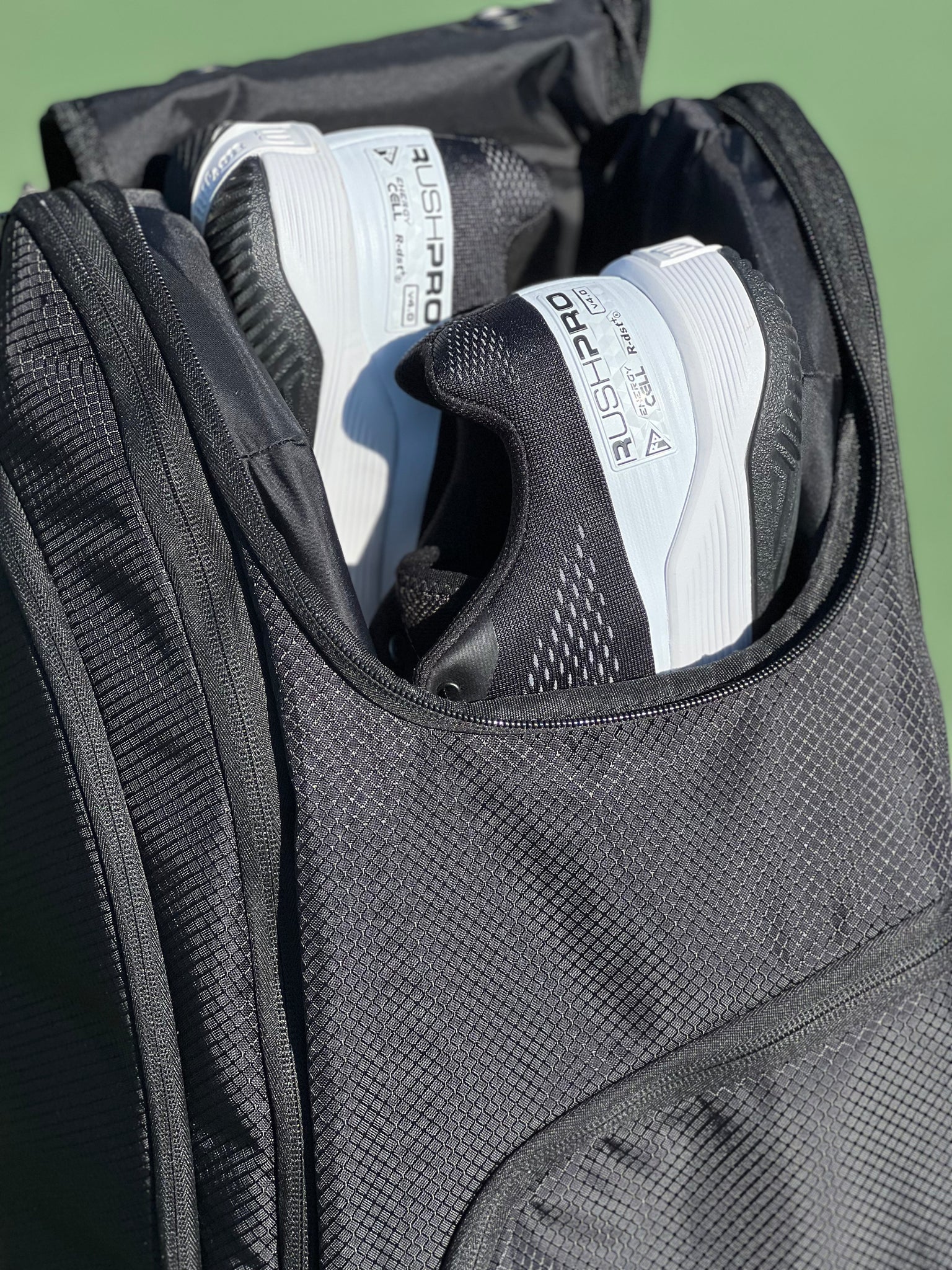 Axiom Racquet Bag 2.0 – 12 Pack | Geau Sport
